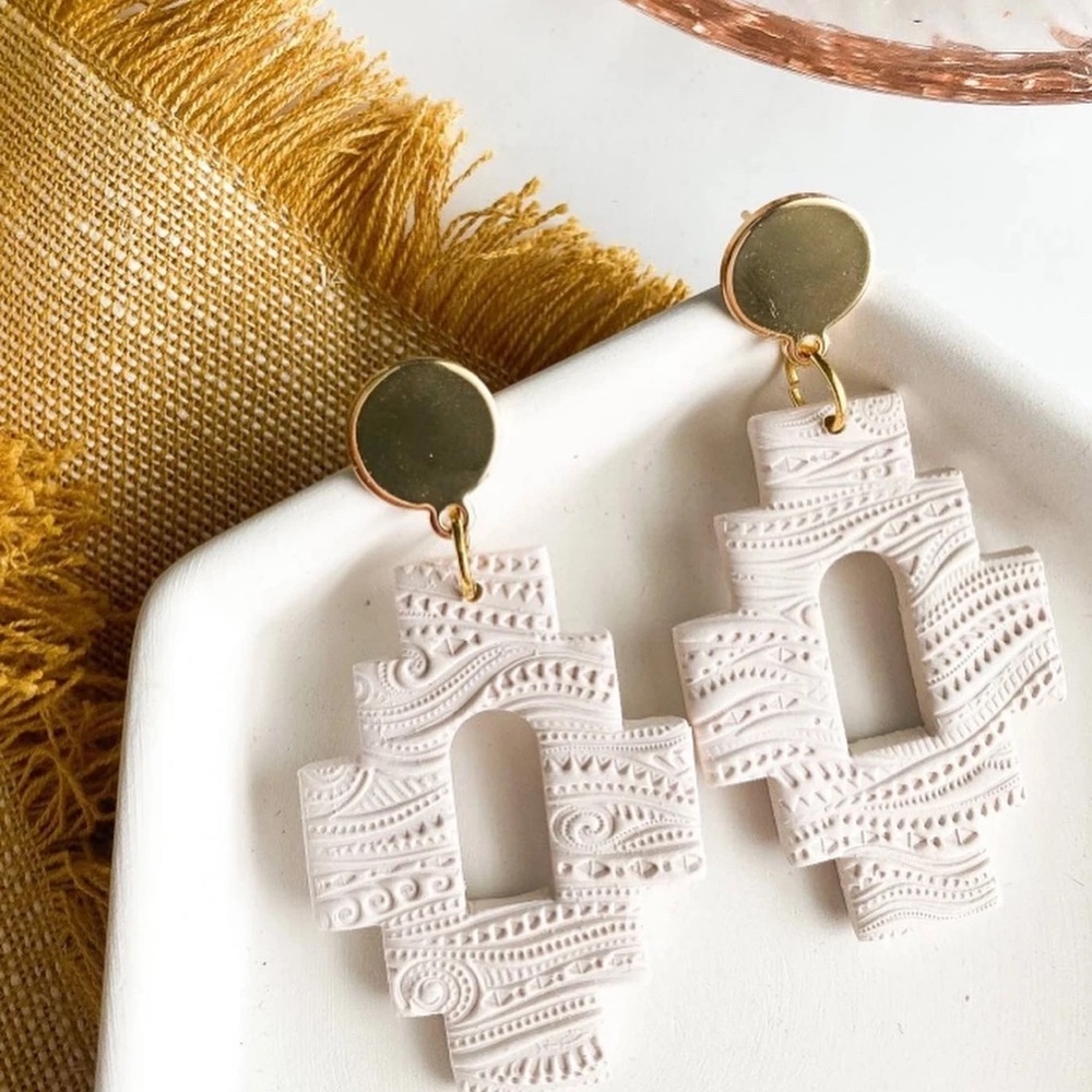 Cream texture clay earrings